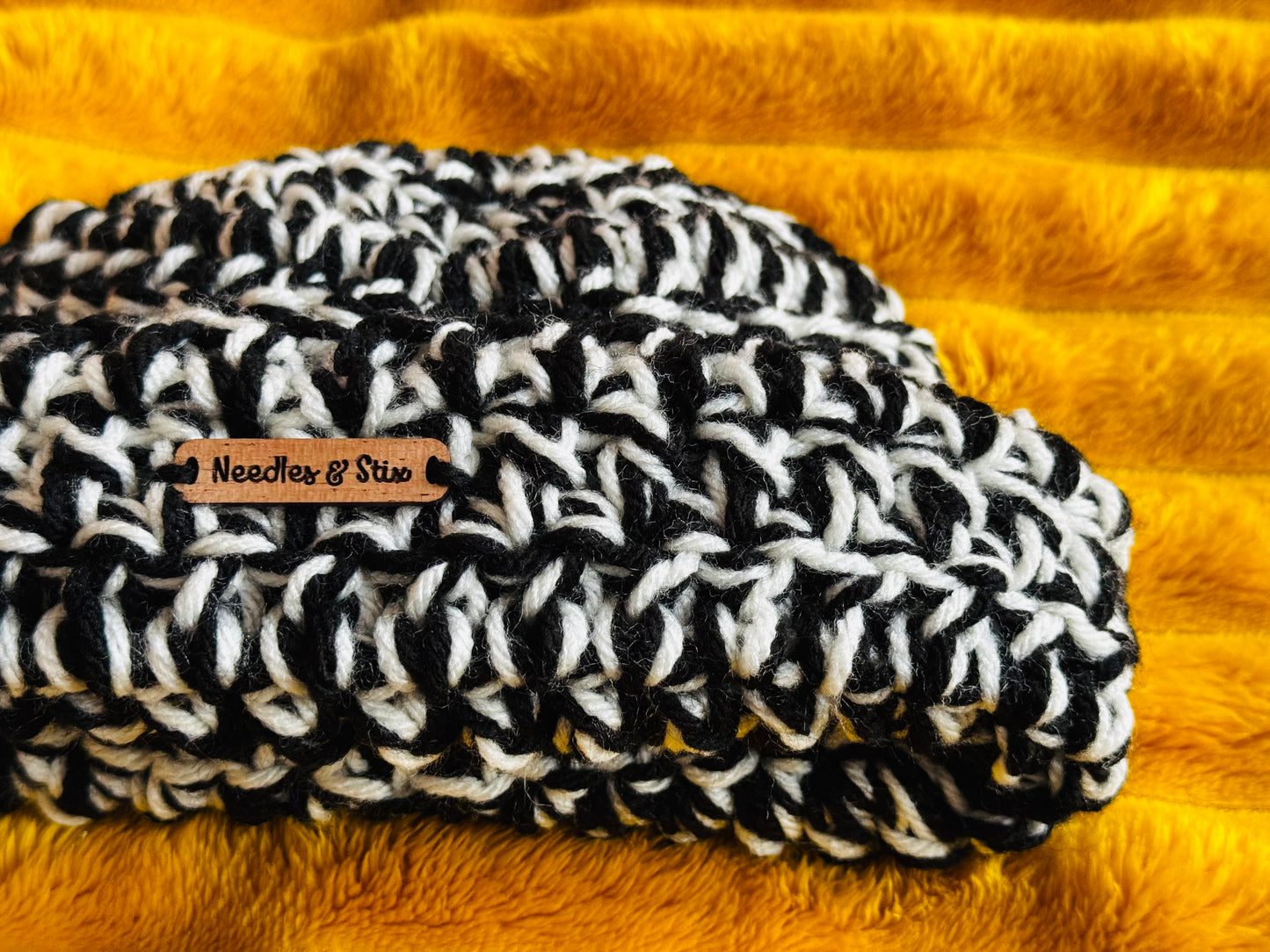Yin and Yang Shortie Beanie