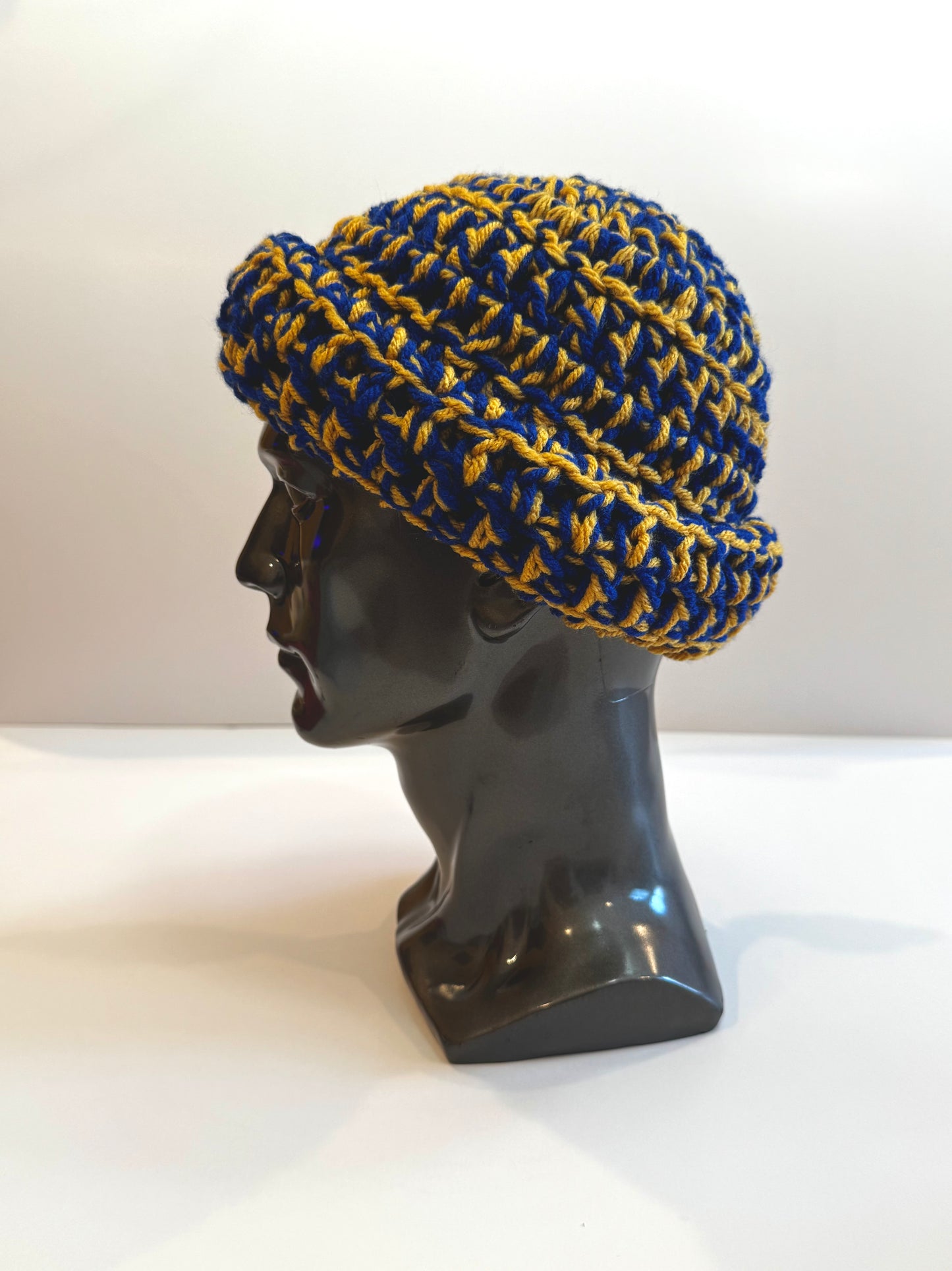 Weekend Shortie Beanie