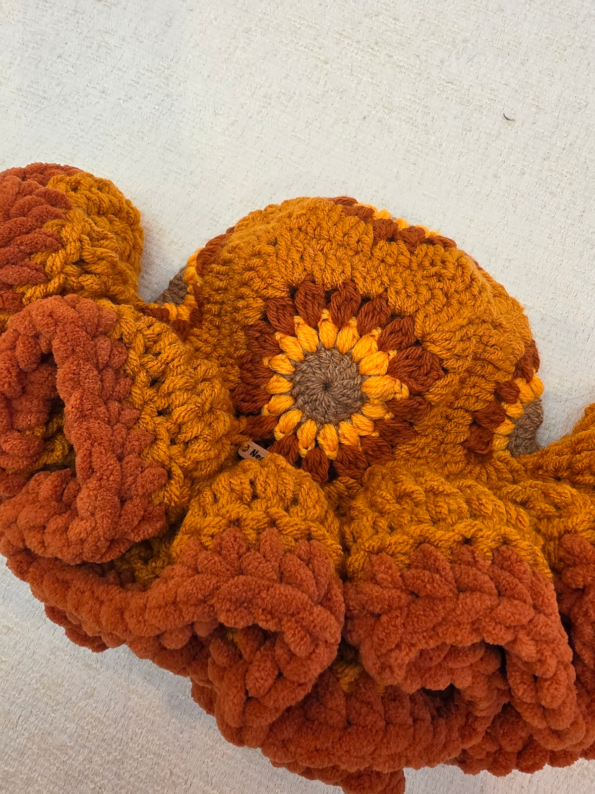 Paprika Big Ruffle Hat