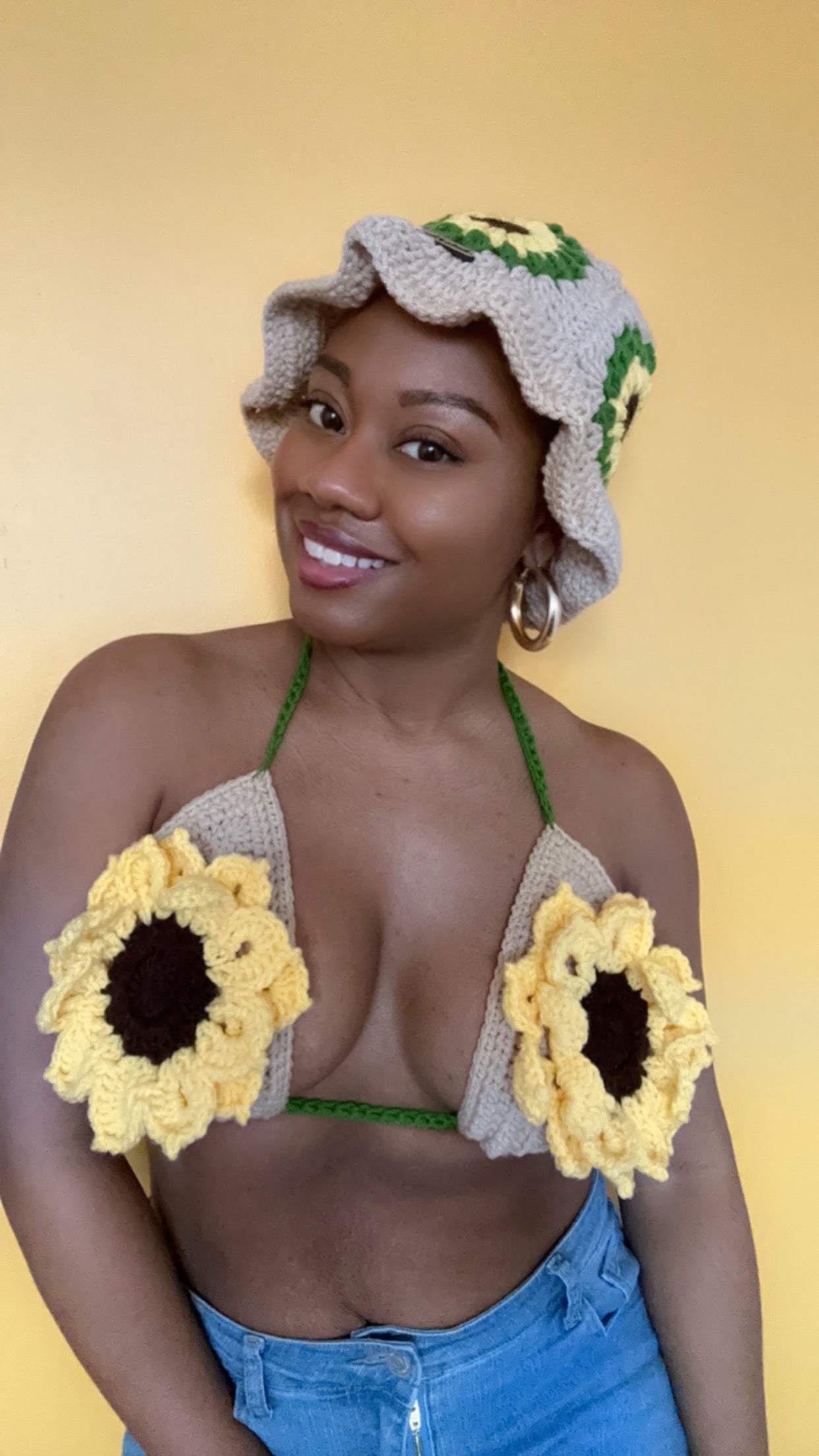 Sunflower crochet bikini top needlesandstix