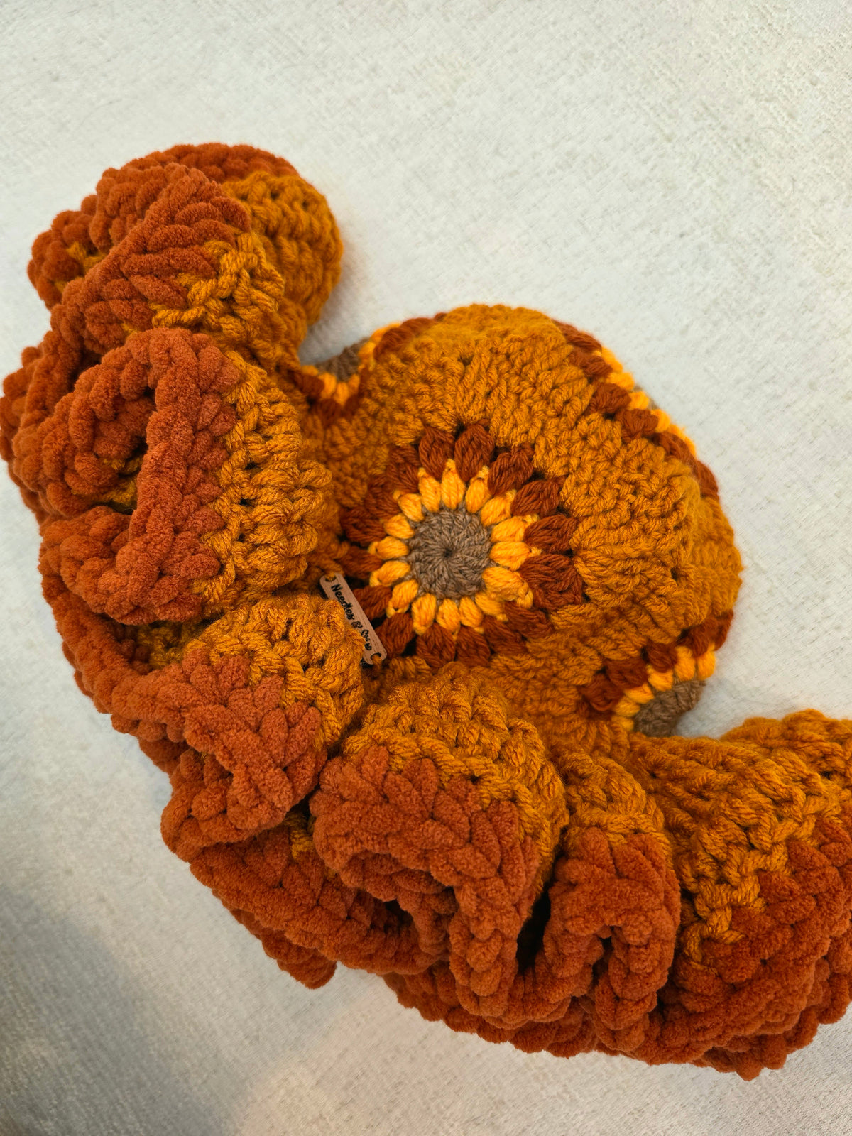 Paprika Big Ruffle Hat