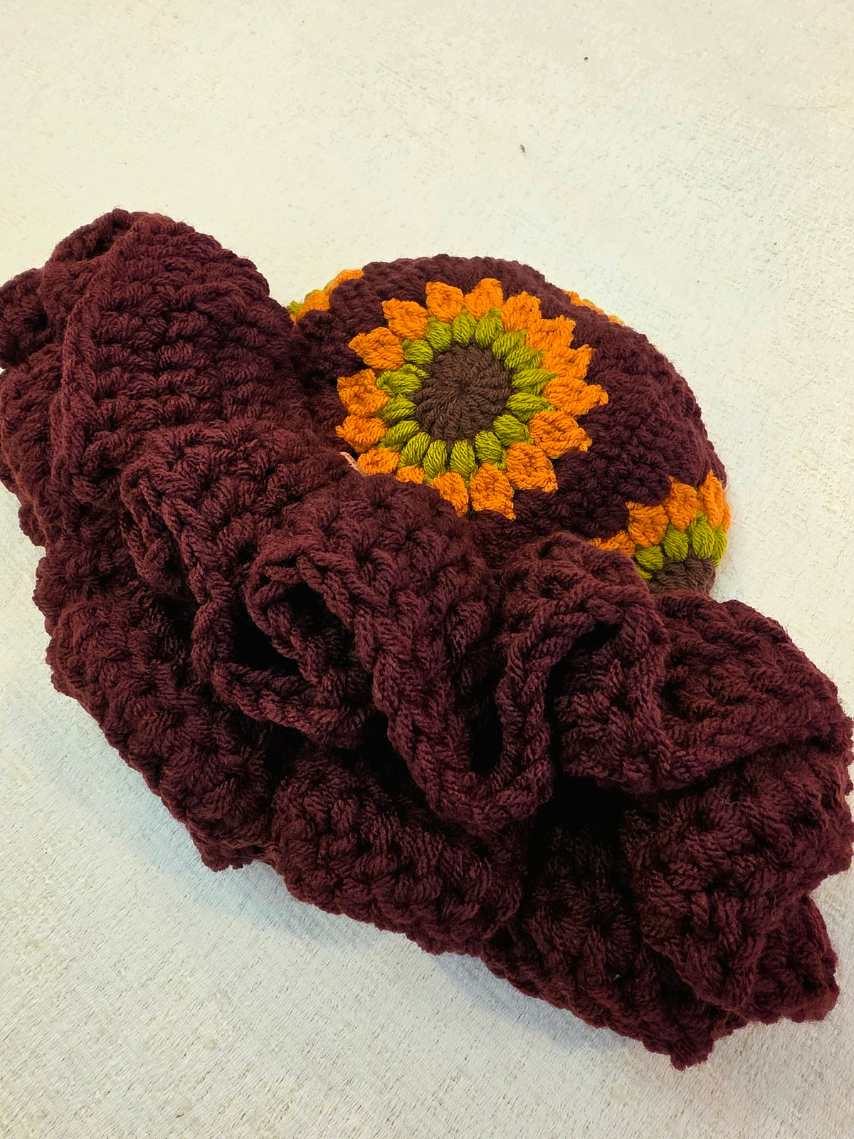 Plumberry Big Ruffle Hat