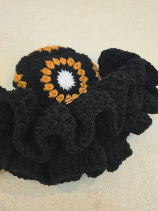 Midnight Big Ruffle Hat